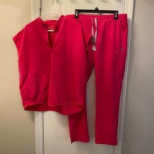 Figs Shocking Pink Scrub Set